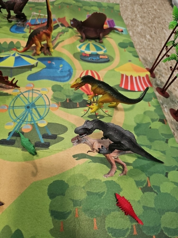 Dinosaur Felt Play Mat With Dinosaurs And Trees
