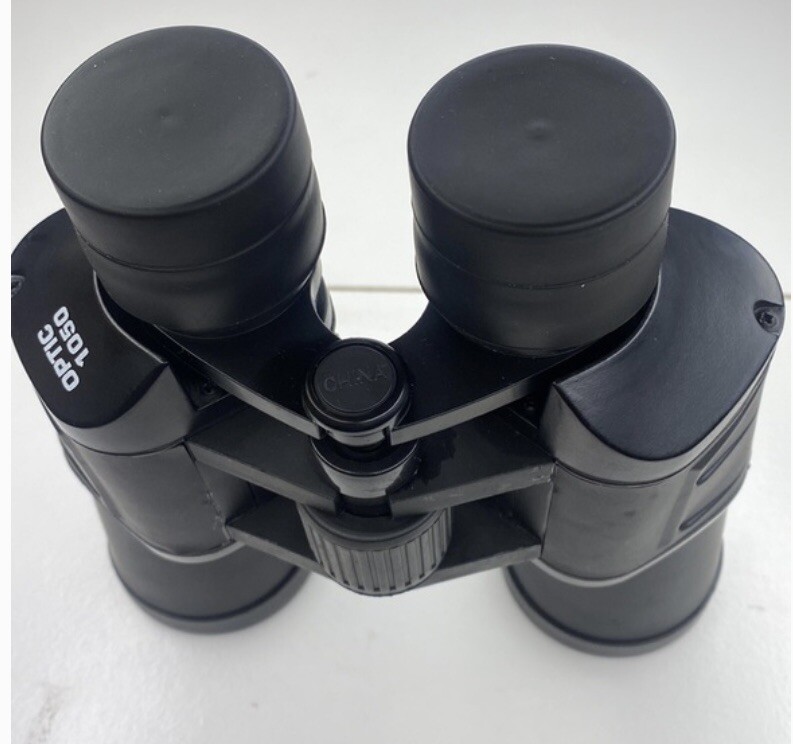 Optic 1050 Black Binoculars with Case Vintage pre-owned great condition