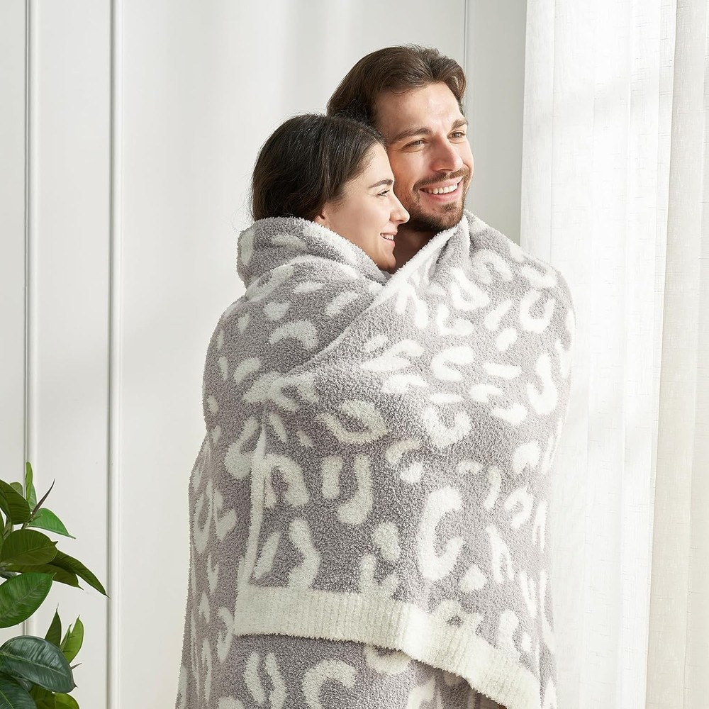 Leopard Queen Size Grey Microfiber Fluffy Warm Cozy Fuzzy Soft Blanket