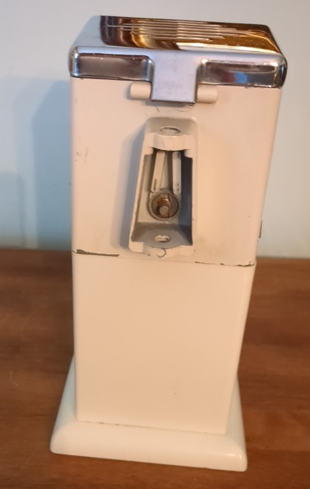 Vintage “Ice-O-Mat” Hand Crank Ice Crusher