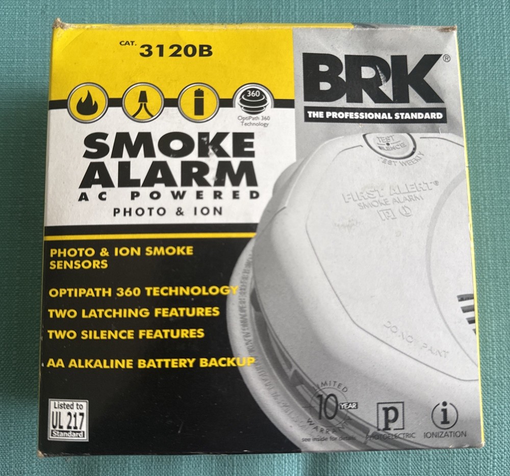 First Alert 3120B Hardwired Smoke Alarm