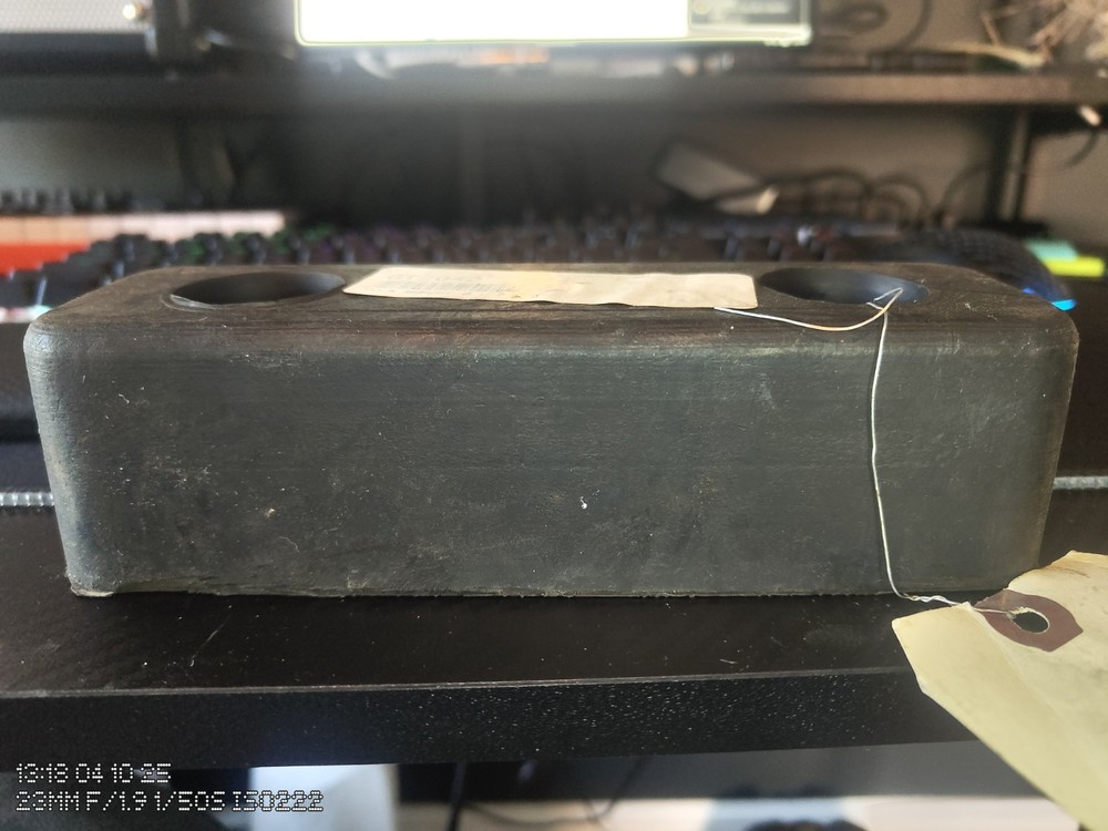 UPTGT2042 DOCK BUMPER 2 X 2 X 8