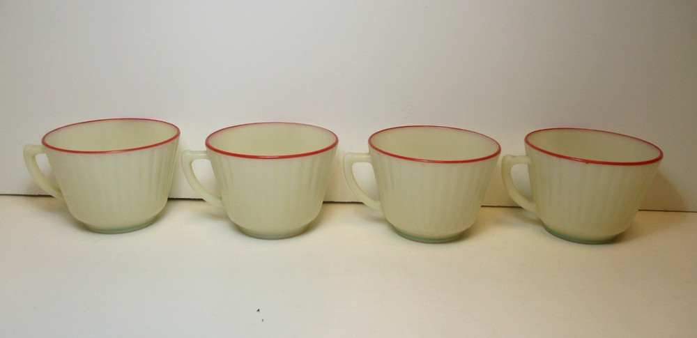 Vtg Macbeth-Evans Petal ware Primary Rings Service for 4