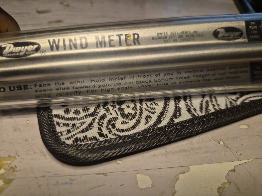 Vintage Dwyer Instruments Handheld Wind Meter MPH Scale 0-65