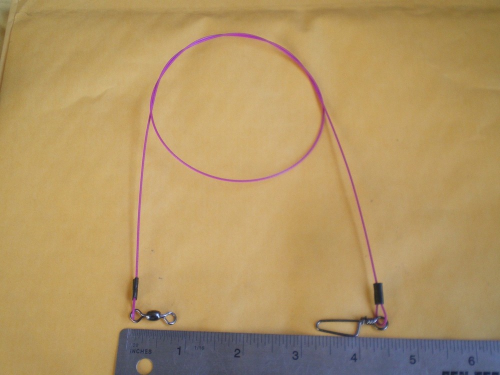 30 PCS S.S. WIRE SPINNER LEADER 12" 100 LBS TEST/COASTLOCK SNAP/MULTICOLOR PACK