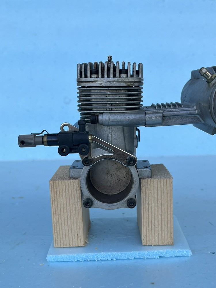 O.S. 46FX 2 STROKE RC NITRO ENGINE FOR MODEL AIRPLANES