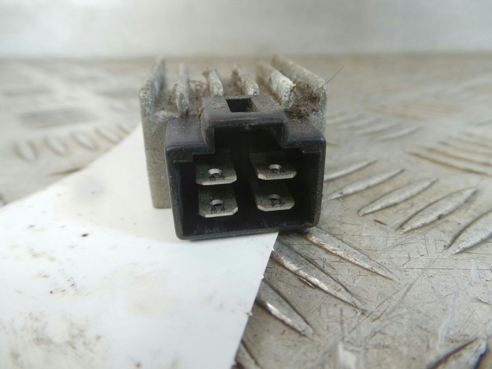 0 HONDA NH 80 VISION RECTIFIER REGULATOR