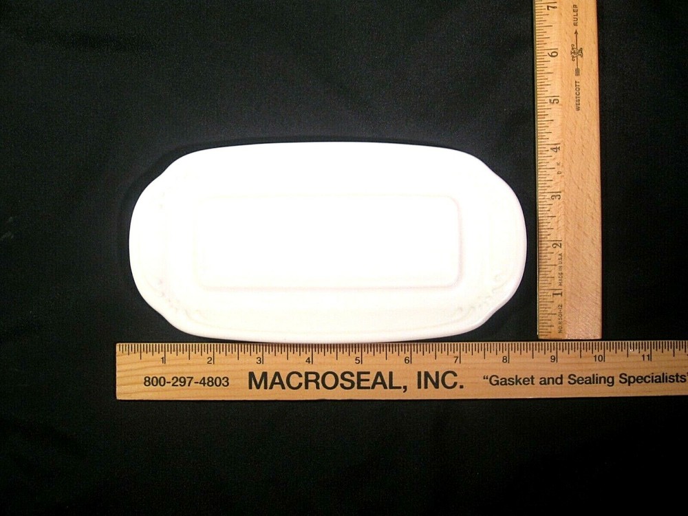 Pfaltzgraff Grapevine Butter Dish