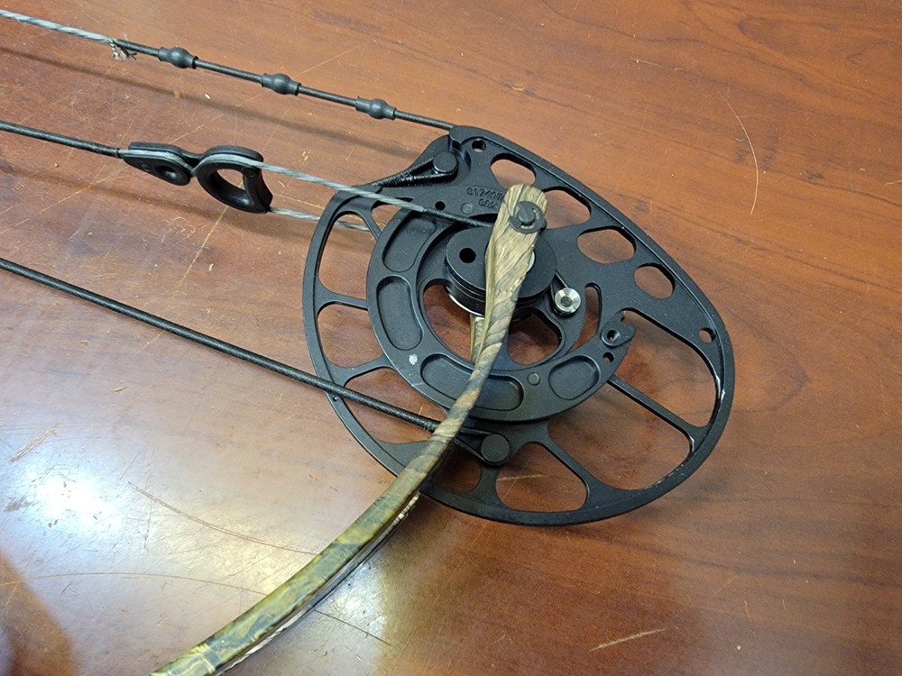PSE Altera Compound Bow FOR PARTS