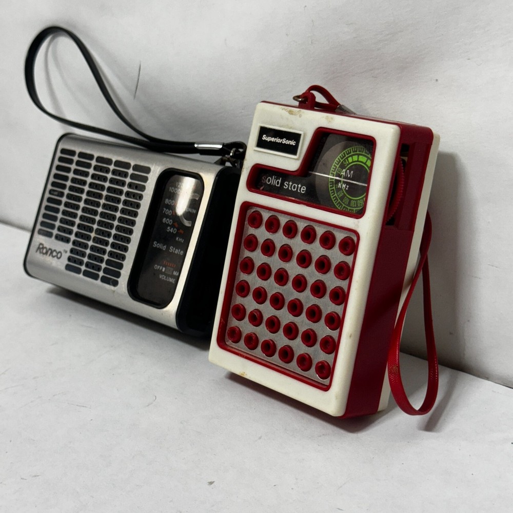 Vintage AM Transistor Radio Microphone Input Ronco ,Superior Sonic untested