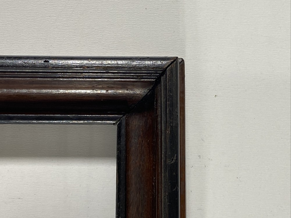 VTG. Georgian Design Solid Wood Picture Frame