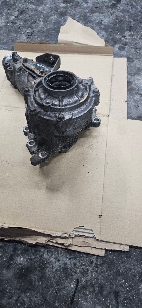 MITSUBISHI OUTLANDER MK2 2012 2.3 DIESEL MANUAL FRONT DIFF DIFFERENTIAL