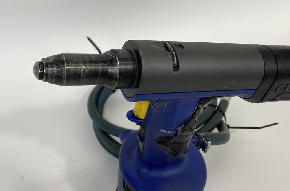 Gesipa Taurus 2 Pnuematic Power Riveting Tool Rivet Gun