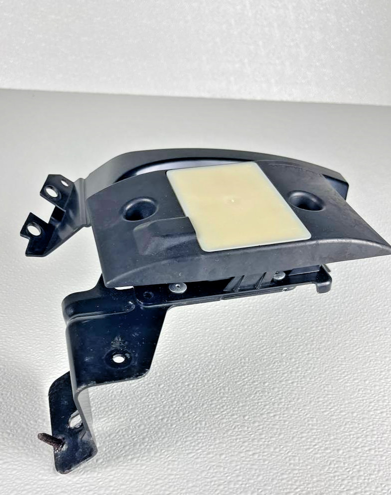 2016 RANGE ROVER EVOQUE REAR LEFT BLIND SPOT RADAR SENSOR W/BRACKET MODULE OEM