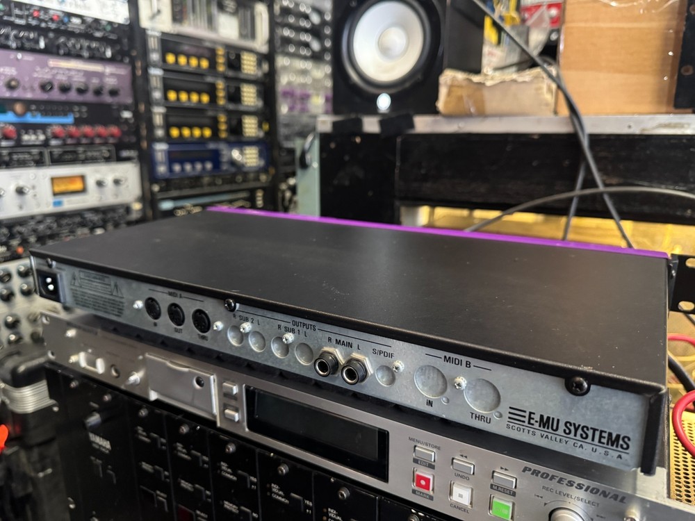 E MU MO PHATT sound module / rack PHATT Card, ARMENS