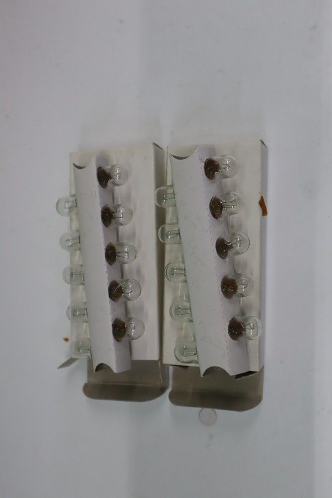 Assortment Miniature light bulbs Eiko brand