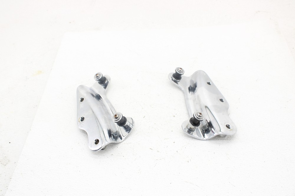 09-16 Harley Davidson Road King 4 Point Quick Release Docking Brackets