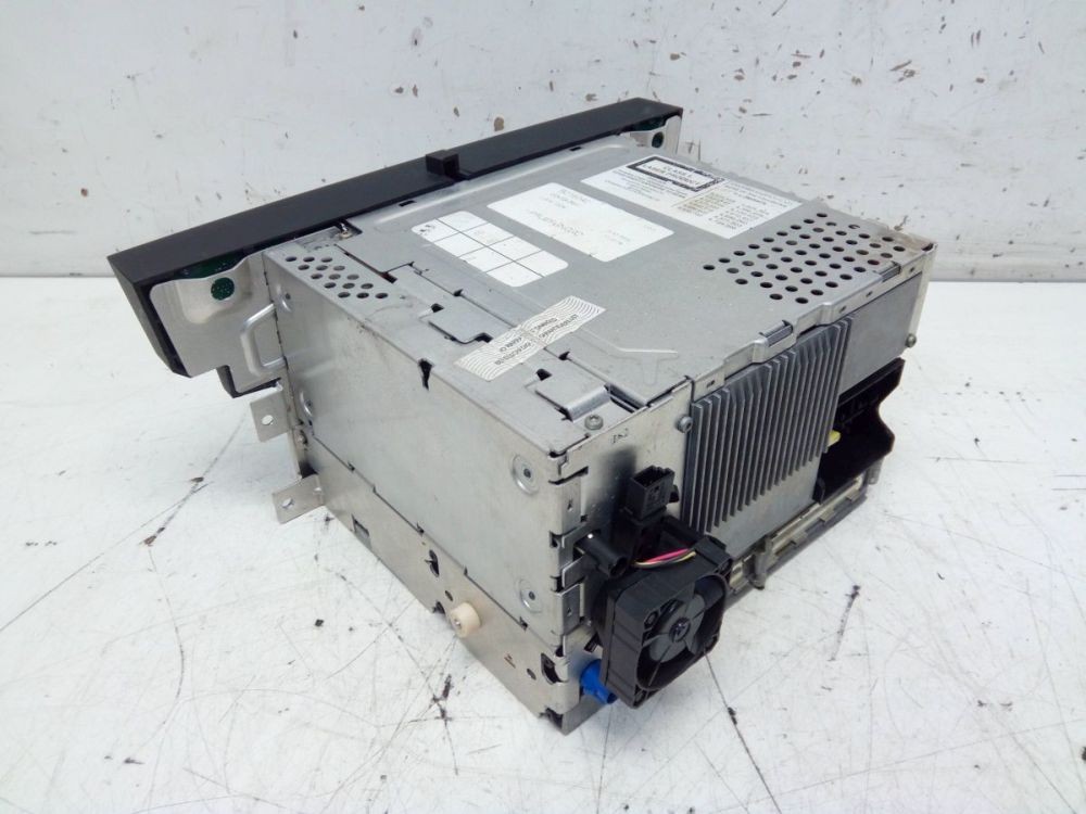 Radio/CD Changer Combination Code Not Available! Compatible for BMW 6 (E63)