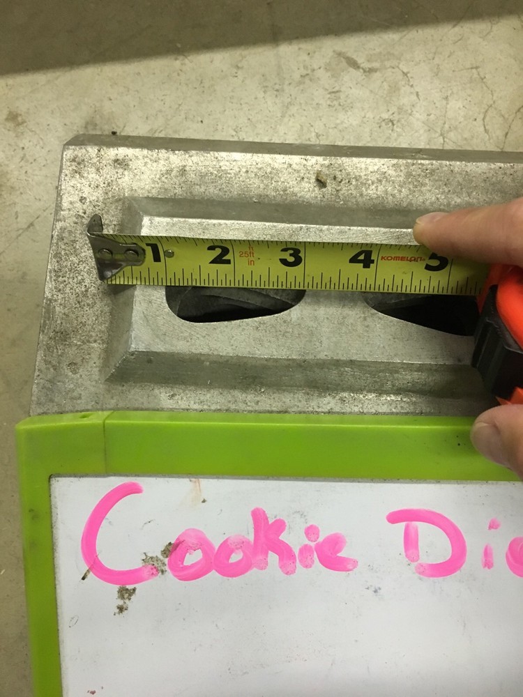 Triumph Magna Cookie Depositor Die "4"