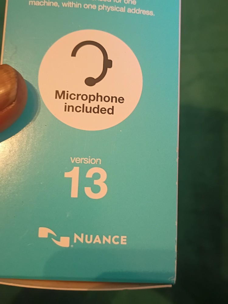 NUANCE dragon NATURALLY SPEAKING home 13 SPEECH RECOGNITION SOFTWARE, Headset/CD