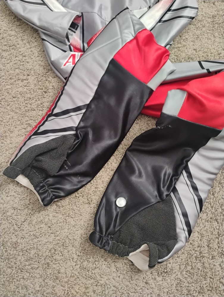 Schneider Anzi Besson Downhill Skiing Race Suit Silver Red Black Size 40 MPN 059