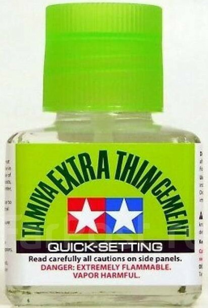 Tamiya 87182 Extra-Thin Quick Setting Liquid Glue Cement for plastic models 40ml