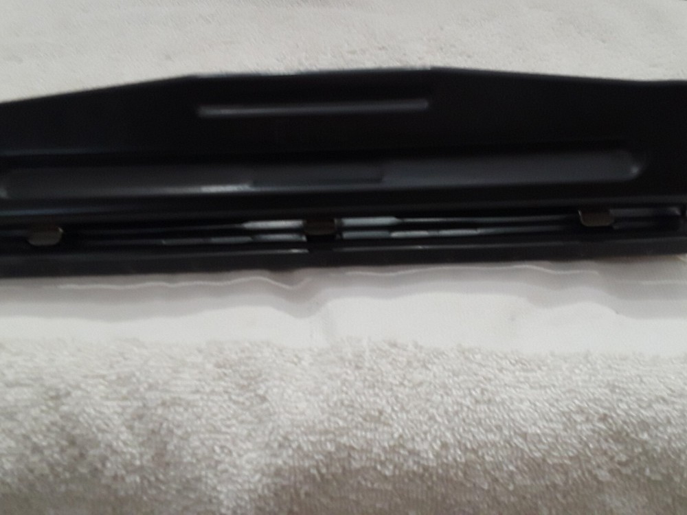 Corner Office 2 or 3 Hole Punch - Adjustable