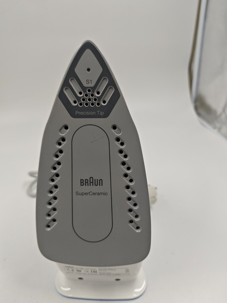 Braun TexStyle 1 2000W Steam Iron – Open Box