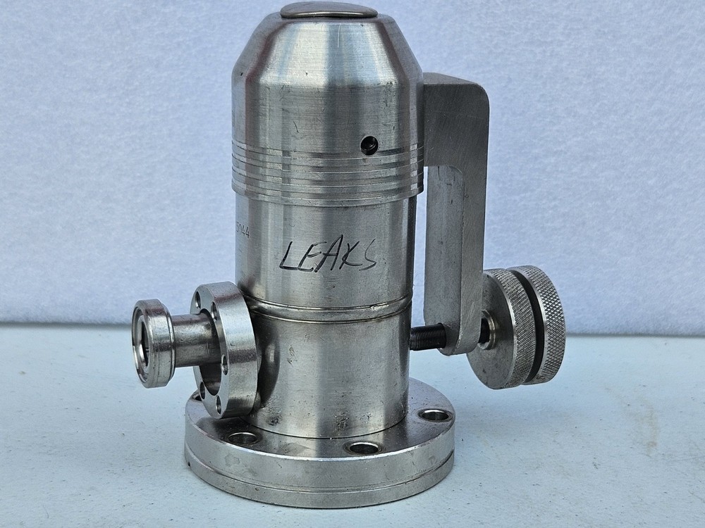 Varian Variable Leak Valve 2.75" Conflat Flange