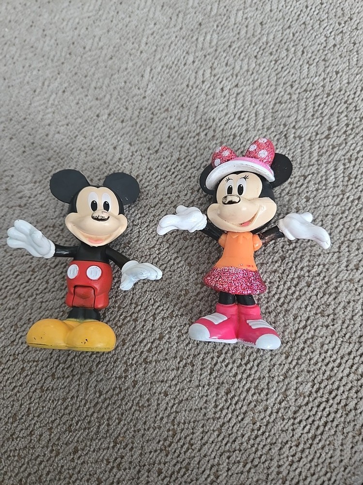 Disney Mickey Mouse and Minnie Mouse PVC Action Figures
