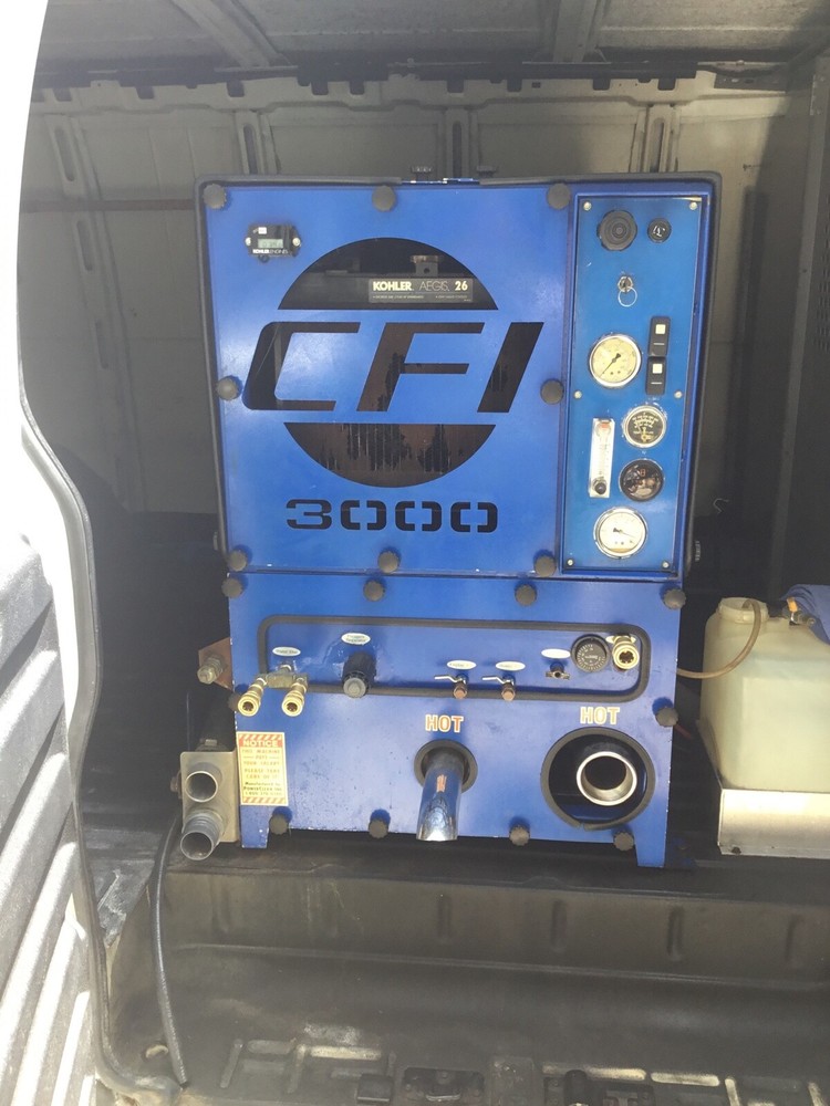 Carpet / tile and grout cleaning equipment