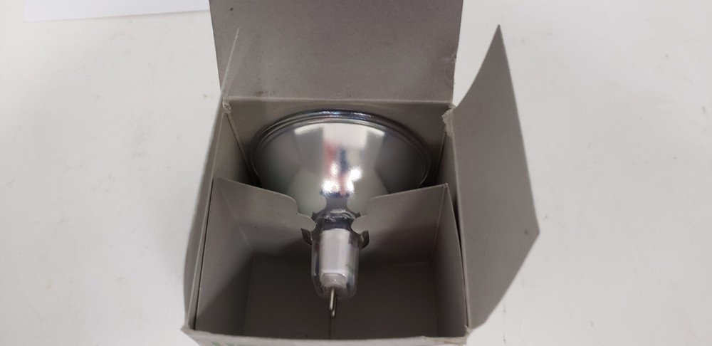 USHIO EJA 21V 150W HALOGEN PROJECTOR LAMP, NIB