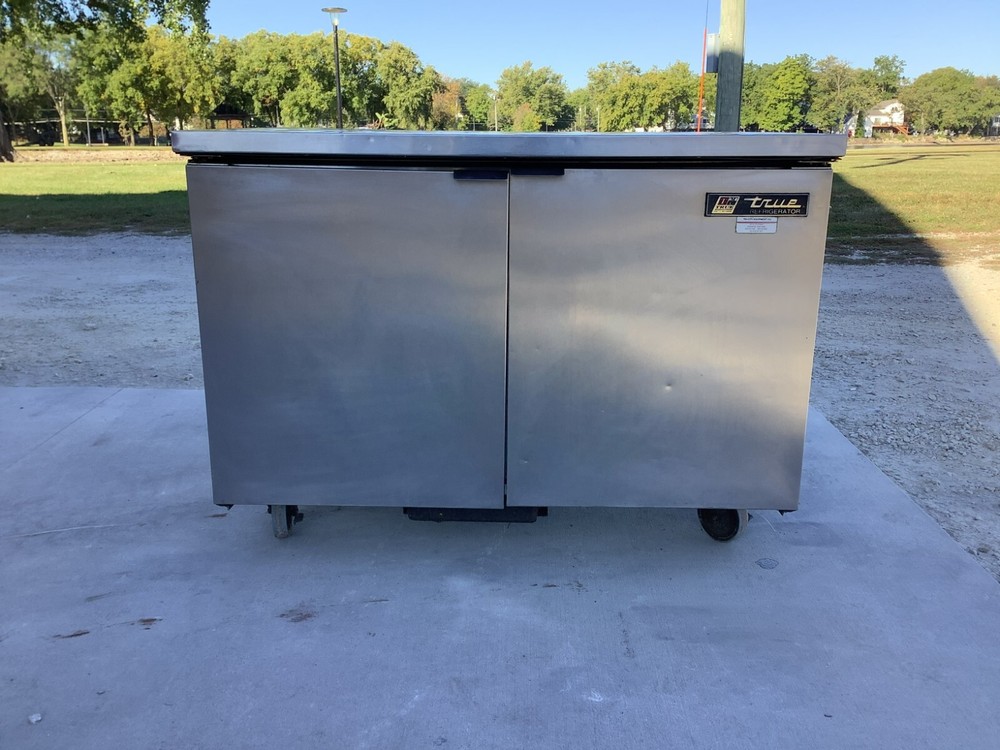Under-Counter 2 Door Refrigerator True TUC-48 1ph 115v Tested