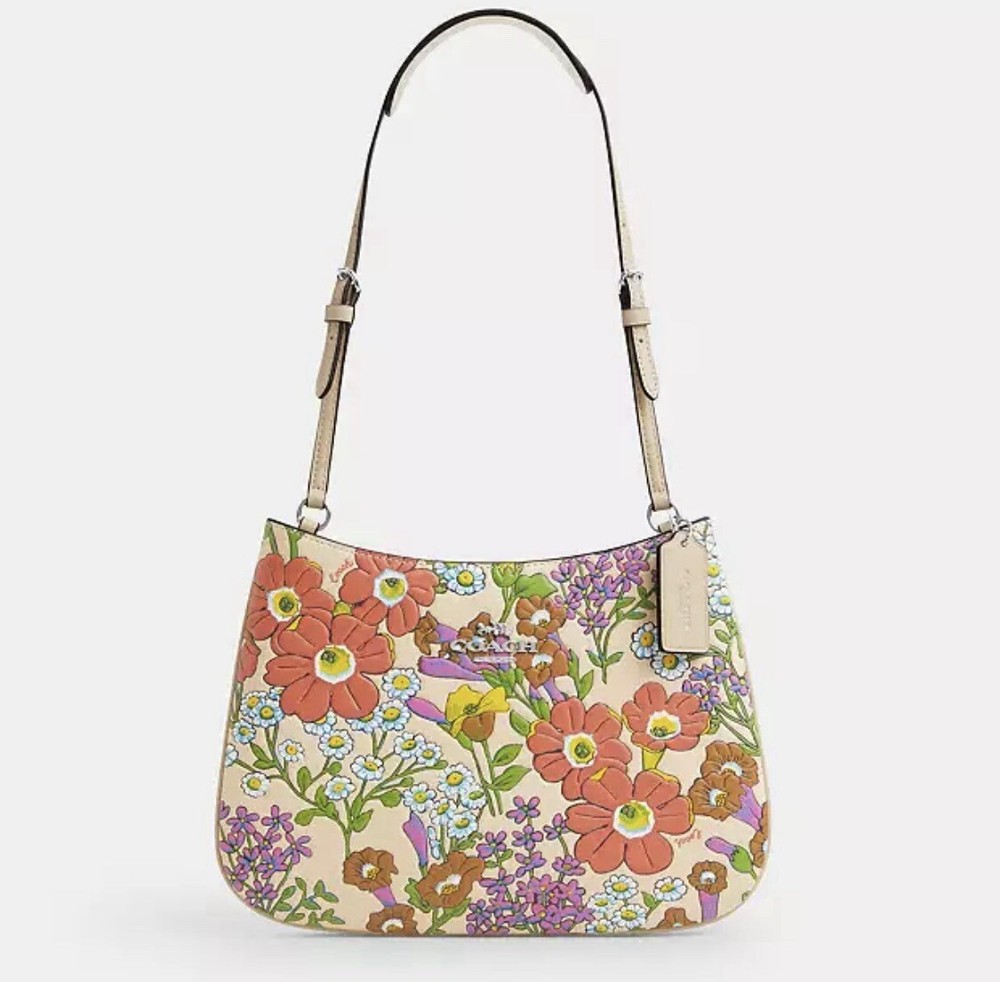 NWT Coach  Penelope Shoulder Bag With Floral Print CR162