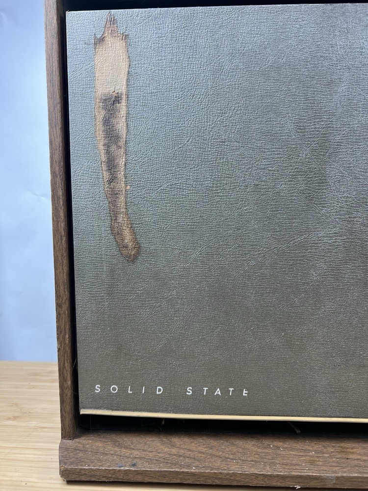 Zenith X560 Solid State Stereo Record Player Micro-Touch 2G Flip-Down Turntable