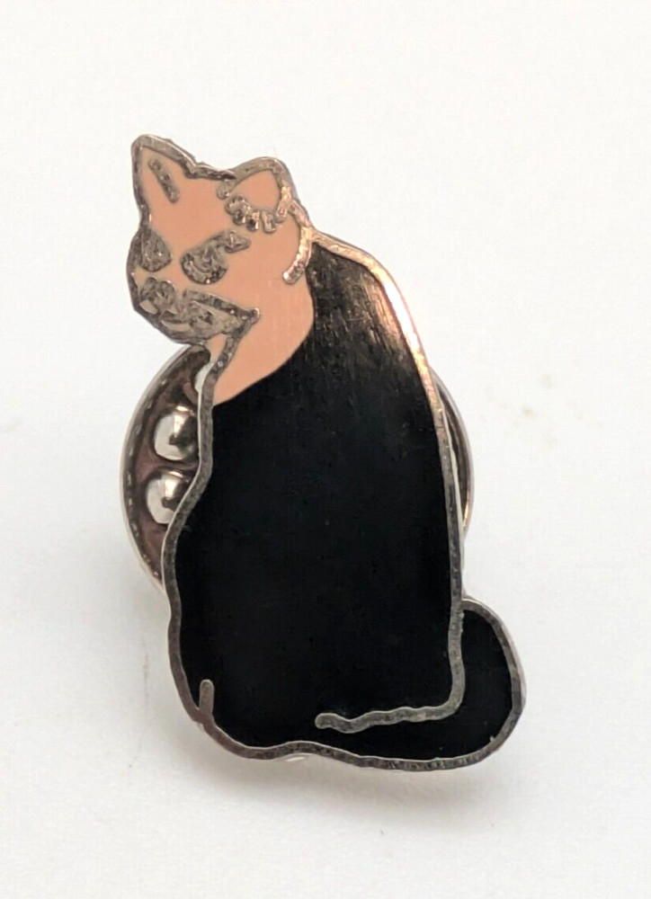 Sitting Cat Small Tack Lapel Pin