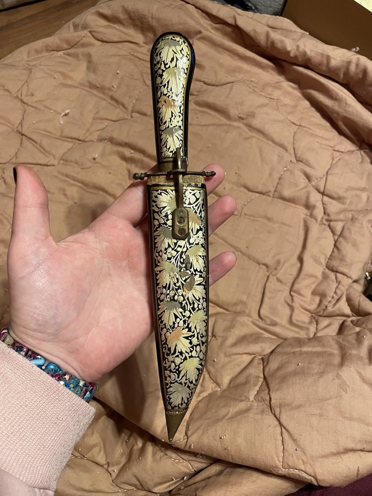 Vintage Dagger Knife with scabbard