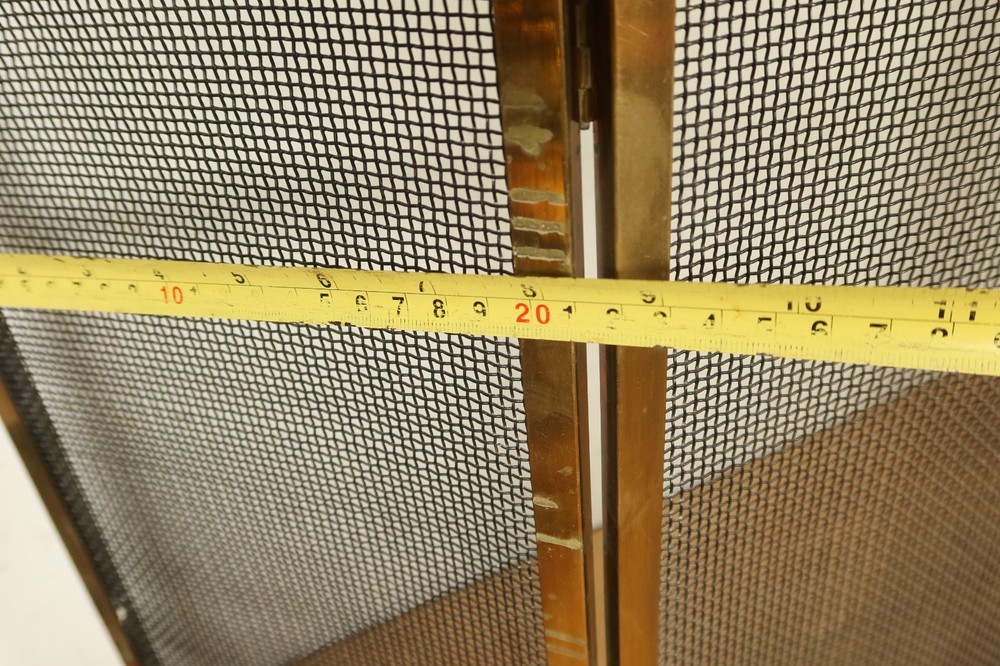 Vintage Solid Brass Fire Guard Fireplace Spark Spit Screen Folding 3 Mesh Part