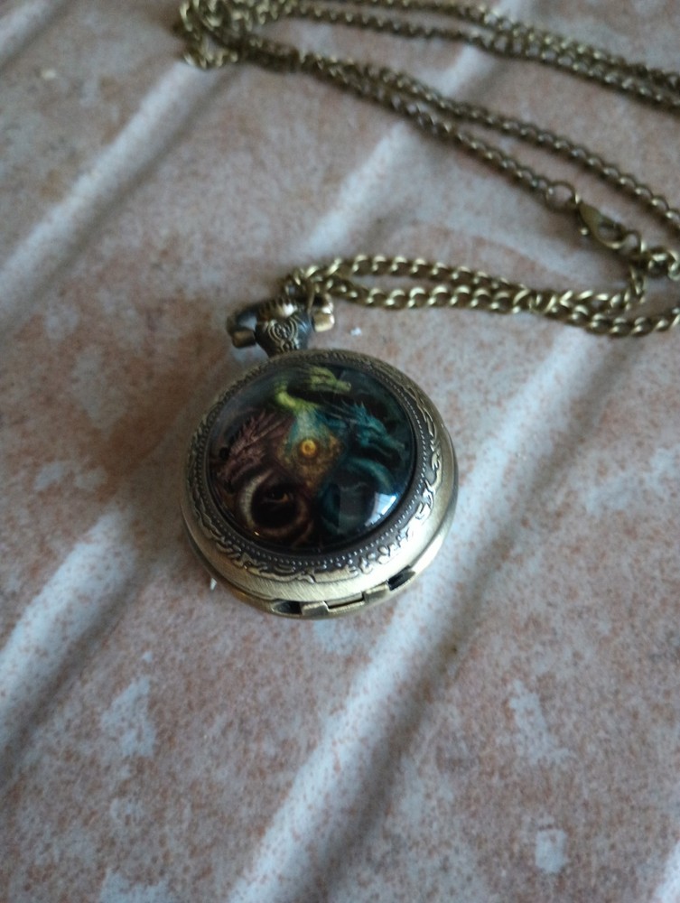 Liar Dice Game Storage Pendant Necklace Box