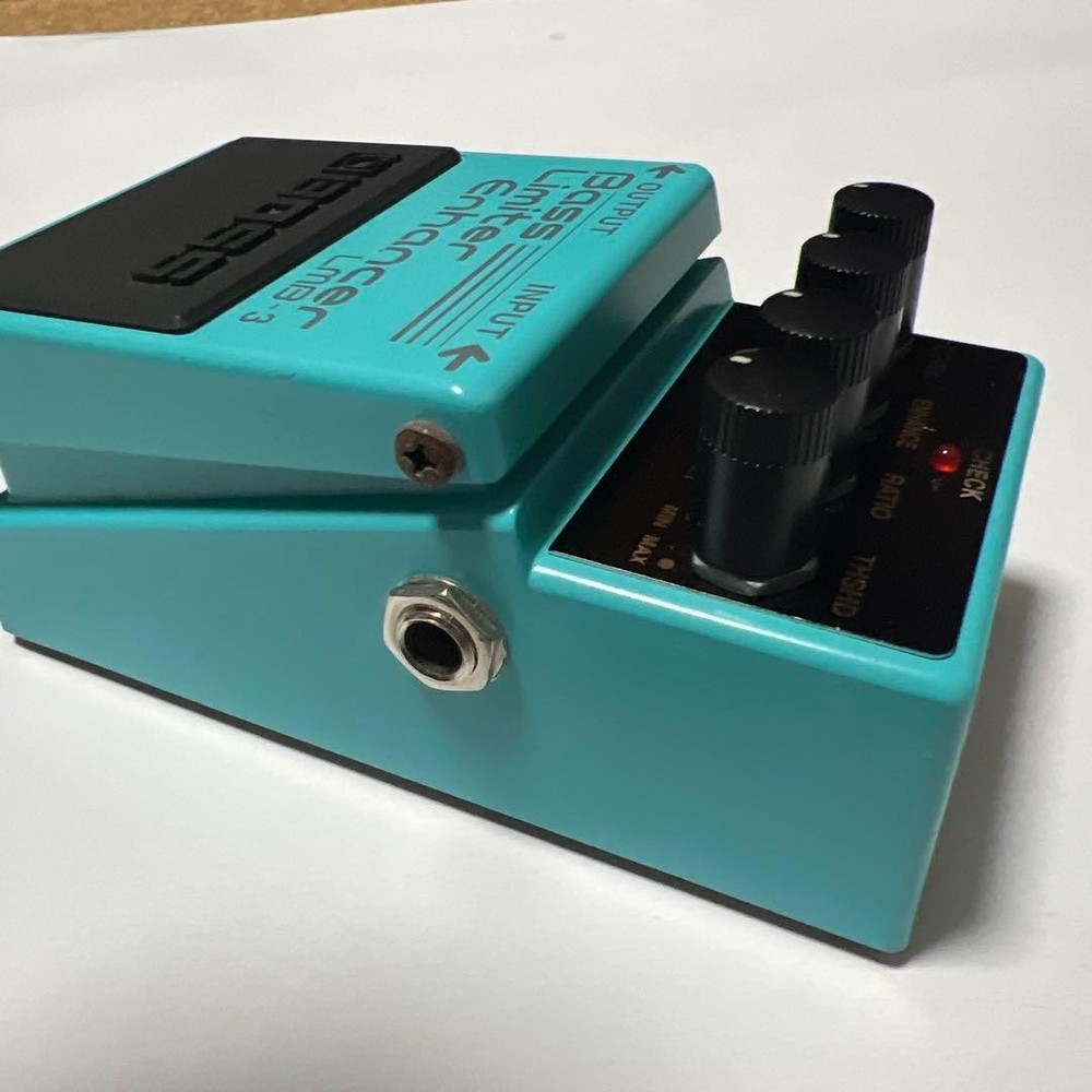 Bass limiter enhancer LMB3