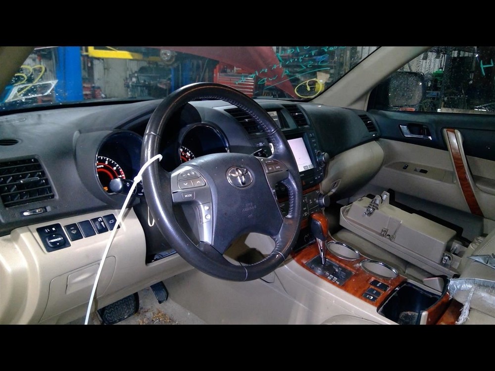 SRS Control Module Control Under Console Fits 08-10 HIGHLANDER 89170-48240