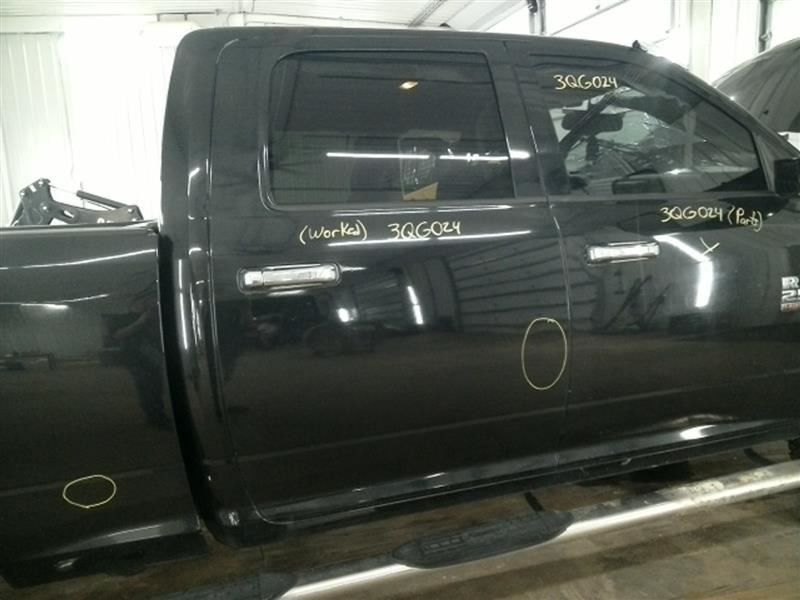 RAM2500 2016 High Mounted Stop Light 104662435