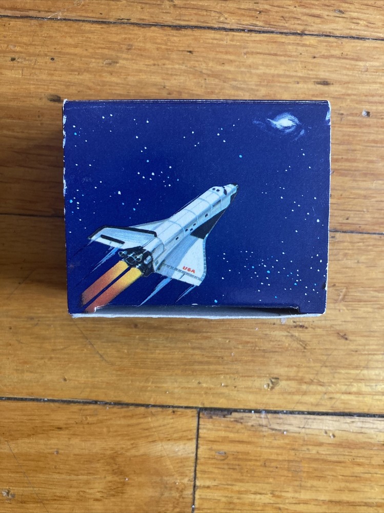 Vntg 1982 Avon NASA Space Shuttle Ring And Patch