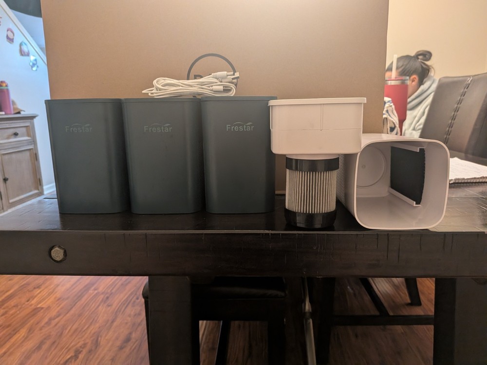Frestar air purifier. 4 Pack. Small Room, Great For A Desktop