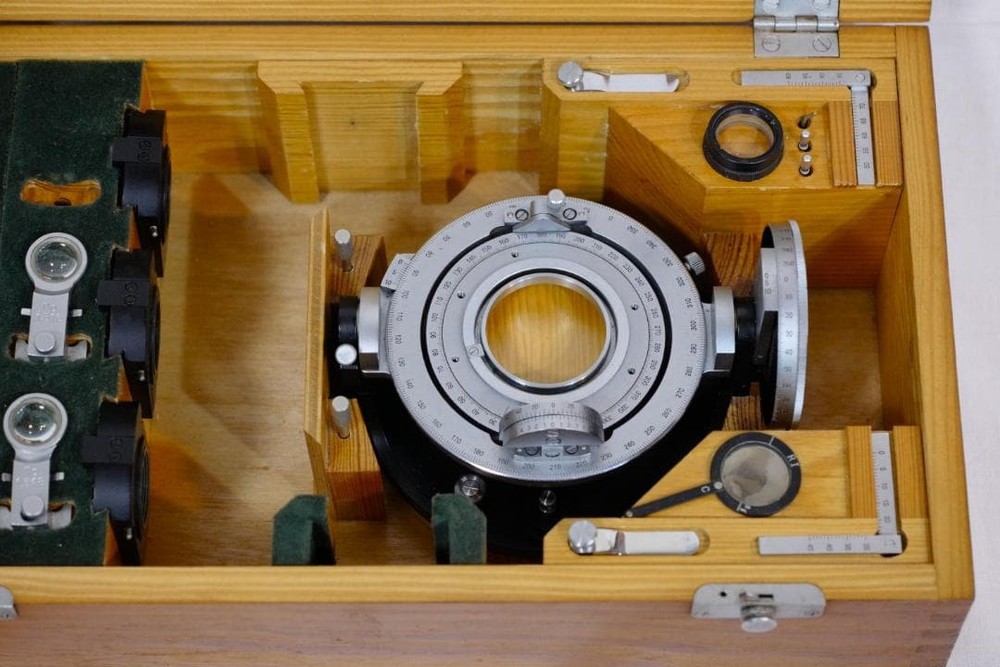 Carl Zeiss Universal Rotating Stage 4 Axis Polarizing Microscope