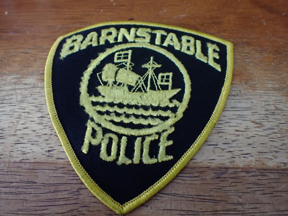 BARNSTABLE MASSACHUSETTS EARLY VEST   PATCH BX Y#4