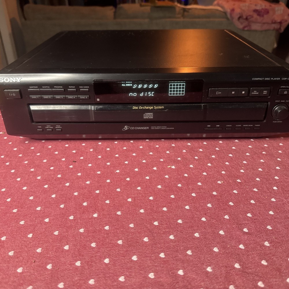 Sony 5 Disc Cd Player CDP-CE335 Tested Works Great.