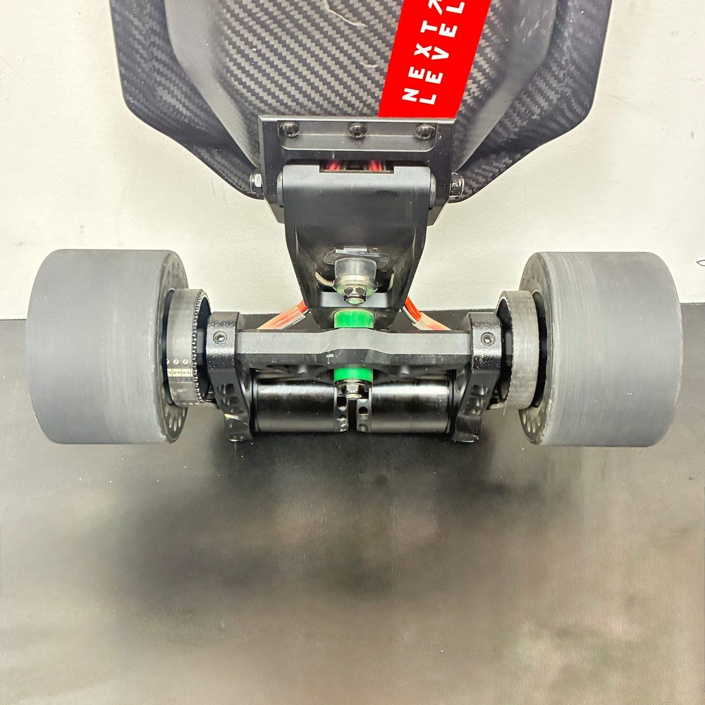 Radium Mach One Longboard 39/100 Red with Cables and Controller
