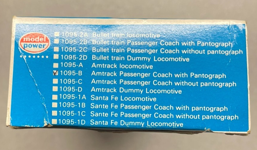 MODEL POWER HO #1095 - Amtrak Passenger Train Set