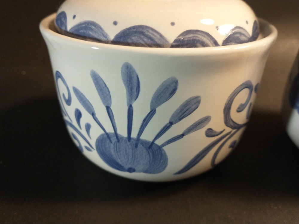 Corelle Coordinates Oceanview stoneware cream & sugar set